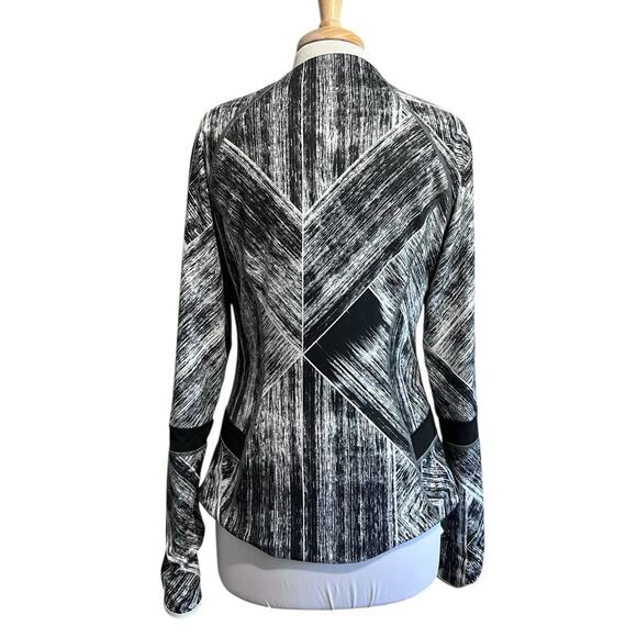 Lululemon Jacket Women's 10 Reversible Find Your Bliss Zip Black Heat Wave Mesh - Picture 4 of 10